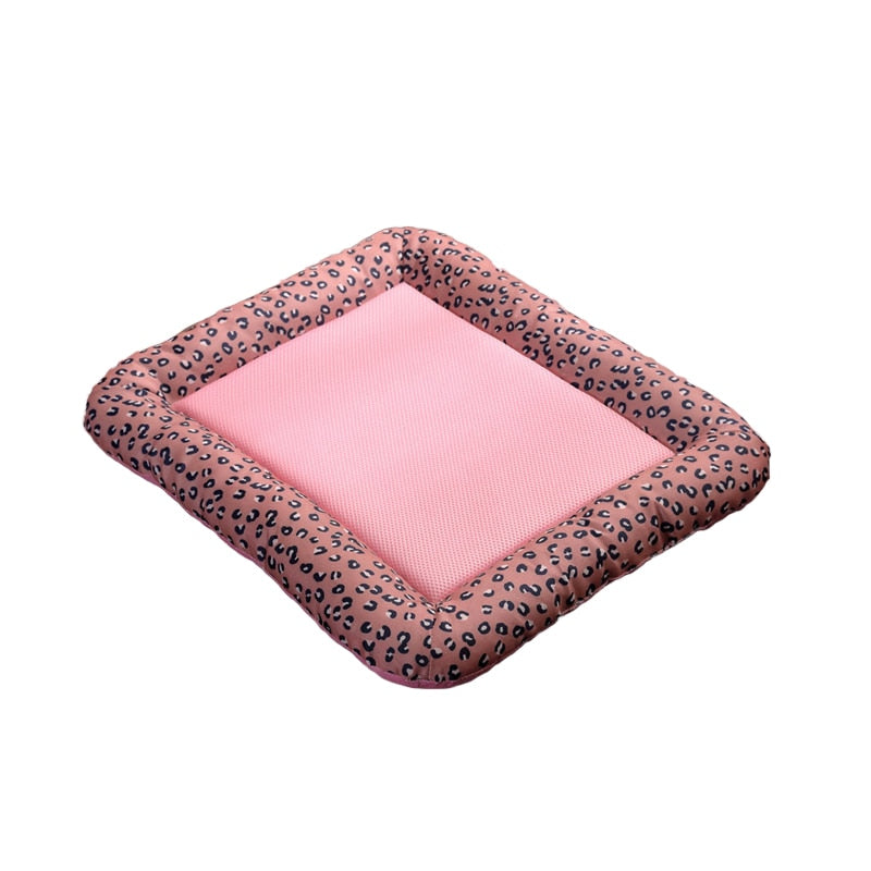 Cooling Mat Pet Ice Pad Teddy Mattress Pet Cool Mat Bed Cat Summer Keep Cool Ice Silk Cooling - Nekoby Cooling Mat Pet Ice Pad Teddy Mattress Pet Cool Mat Bed Cat Summer Keep Cool Ice Silk Cooling